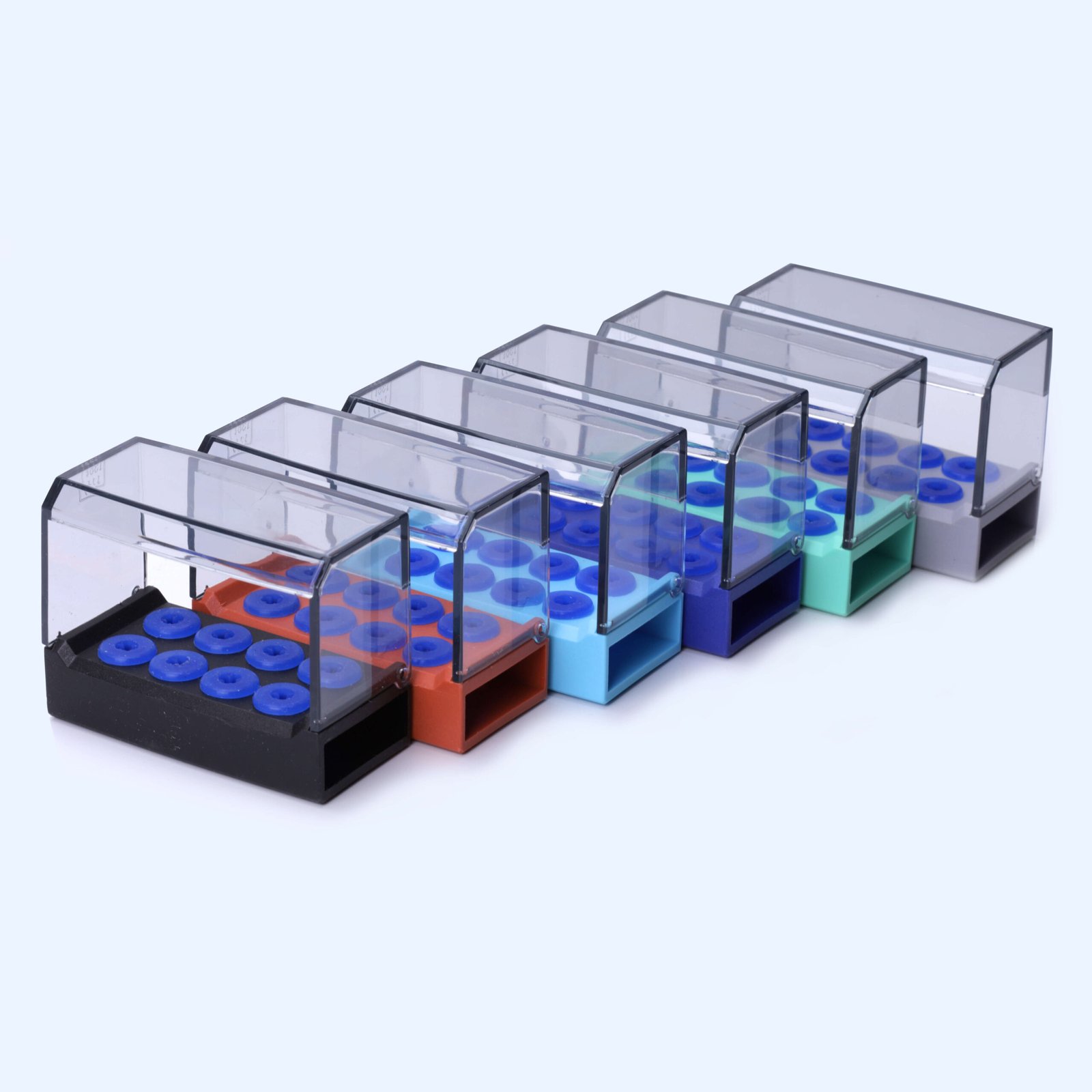 Органайзер на 8 отворів пластиковий